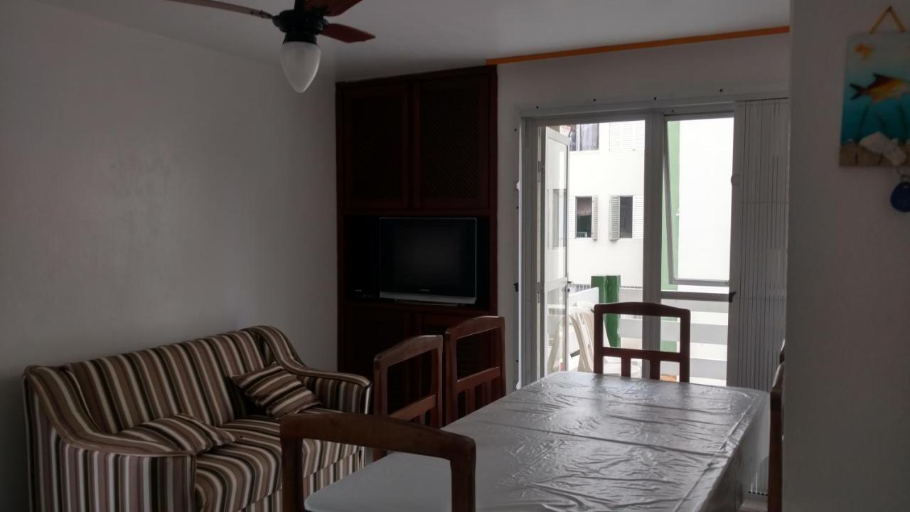 Apto Espetacular A 50 M Do Mar Em Condominio Com Piscinas Maravilhosas Guaratuba Exteriör bild